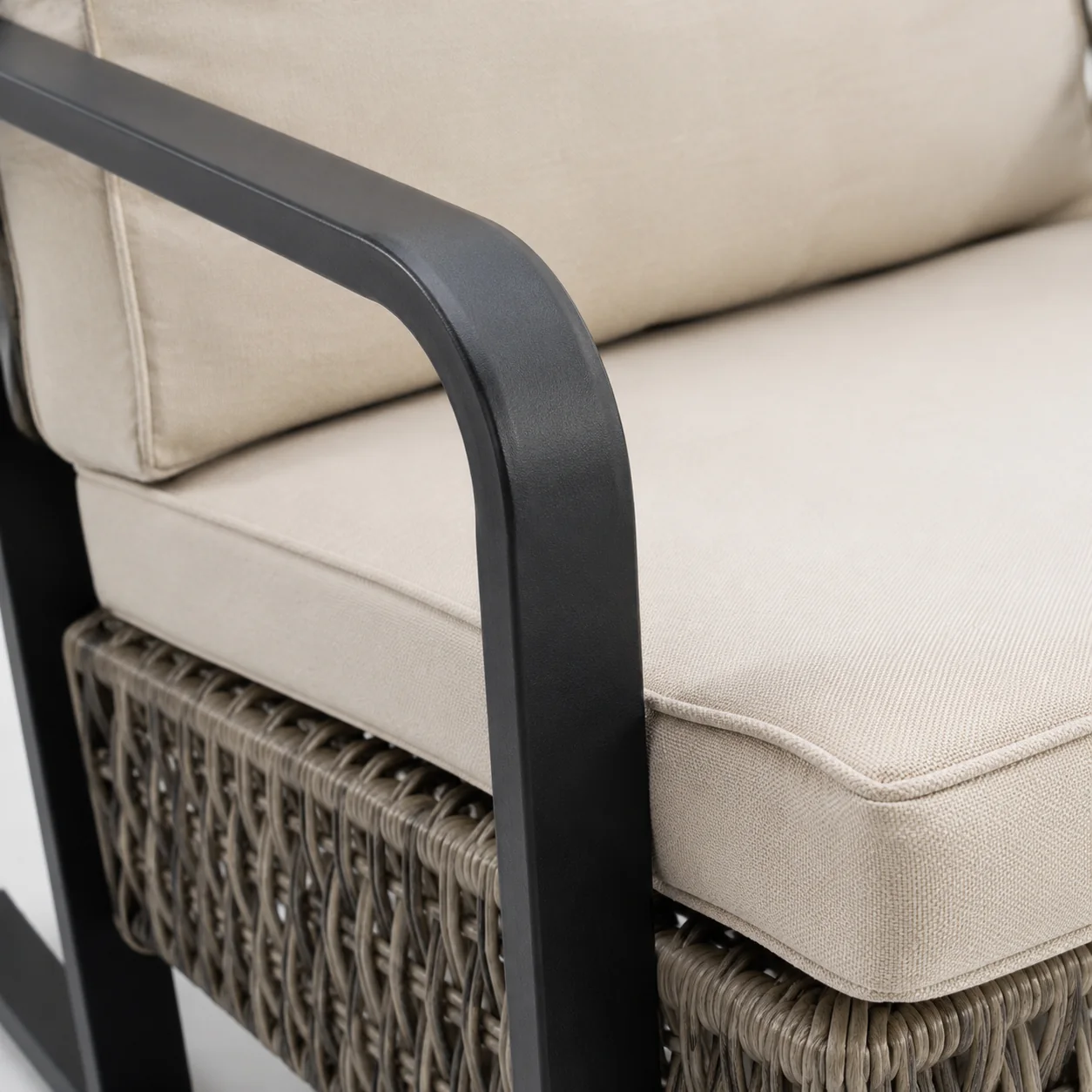Teravuq Patio Rocking Chair with Cushion - Image 2